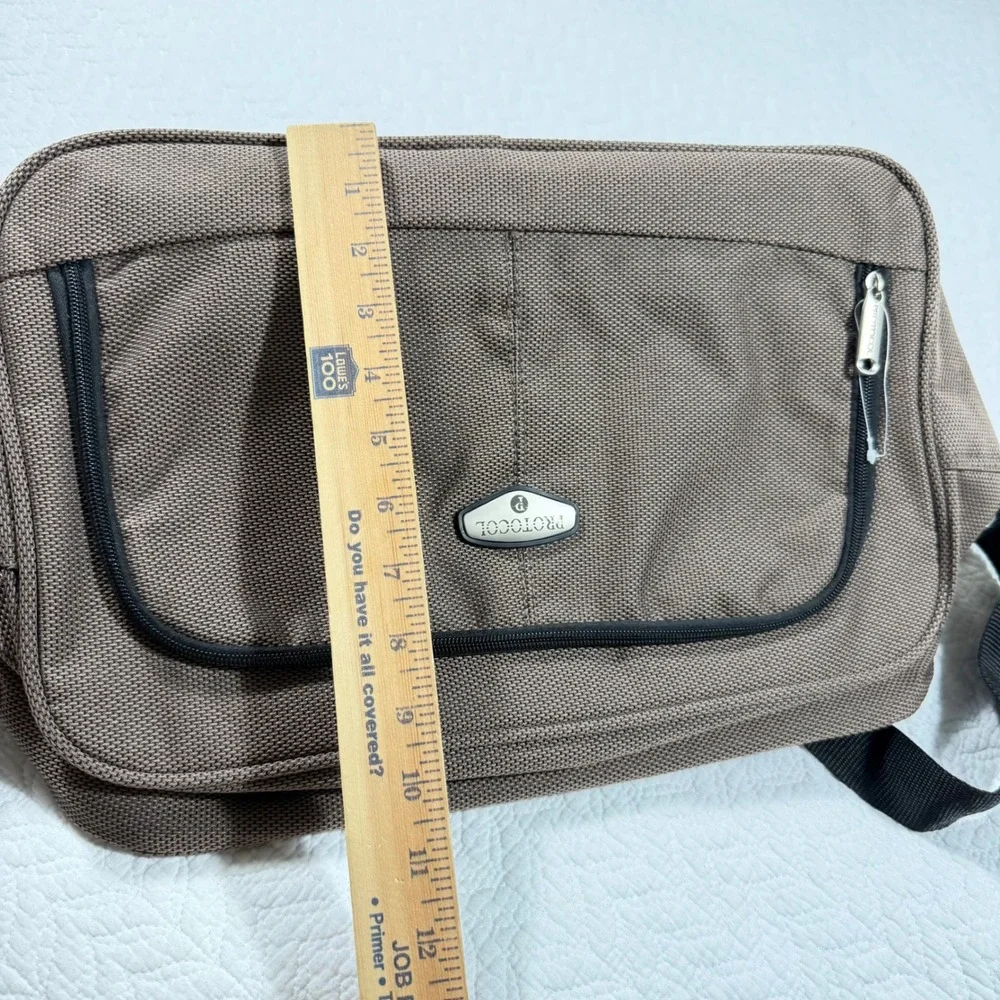 Protocol Travel Messenger Bag Unisex OS Brown Canvas Adjustable Strap EUC